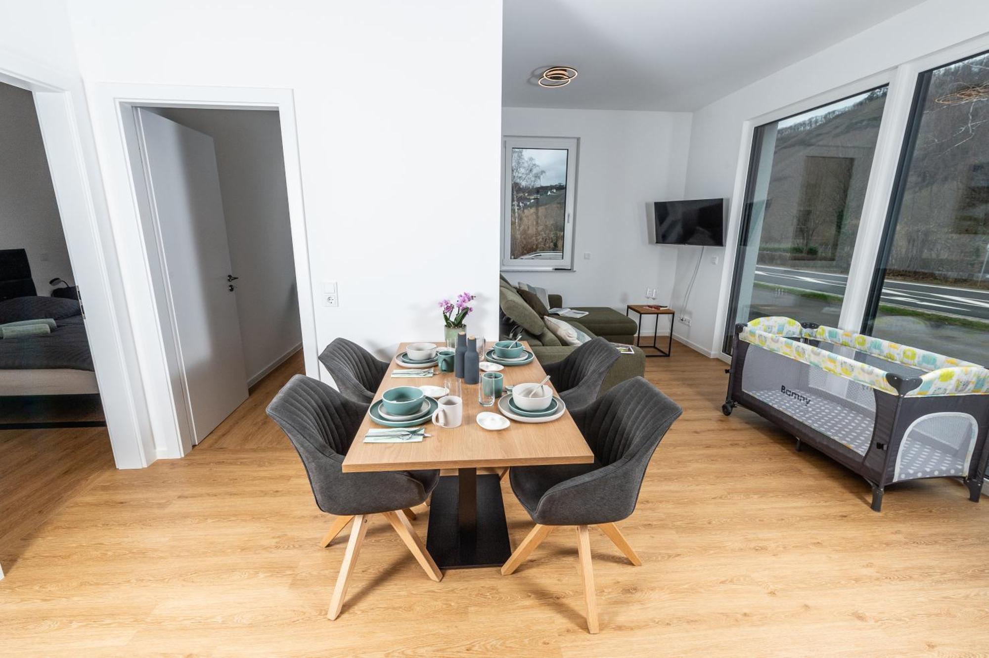 Apartment Weingut Dr Hermann I Erden Екстер'єр фото
